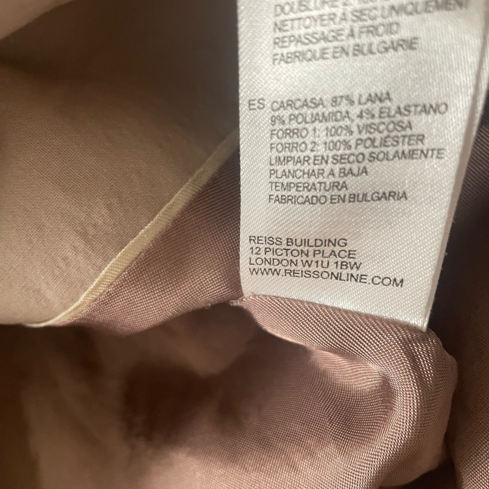 Reiss Women's Blazer in Light Beige - Picture 6 of 6